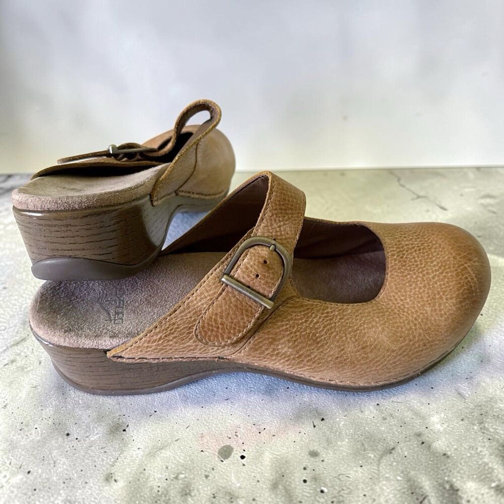 Dansko Martina Leather Mary Jane Mule Clogs Size EU 41 /US 10.5 Honey Distressed